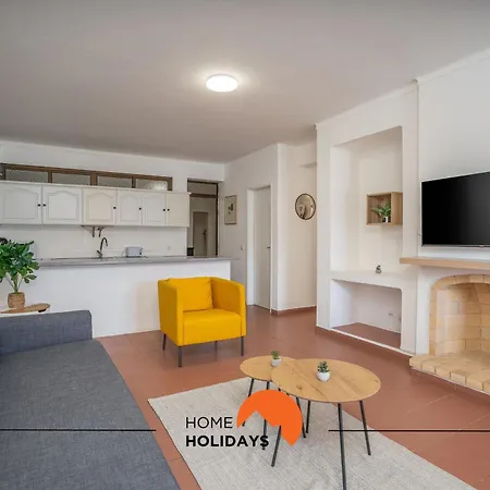 #170 Pateo Flat By Holidays Hébergement de vacances Albufeira